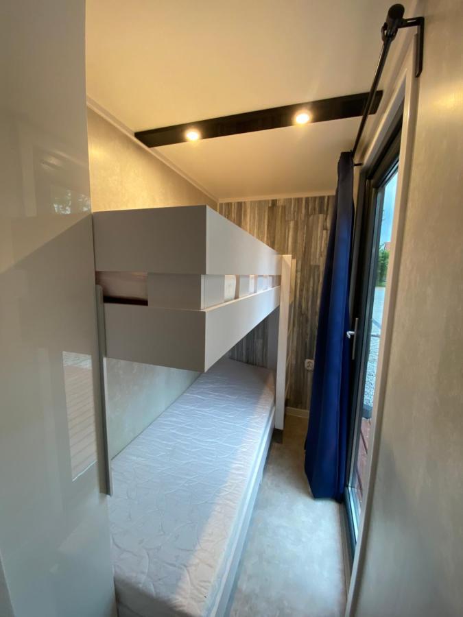 Chata Pirata- Tiny House Dziwnow Bagian luar foto