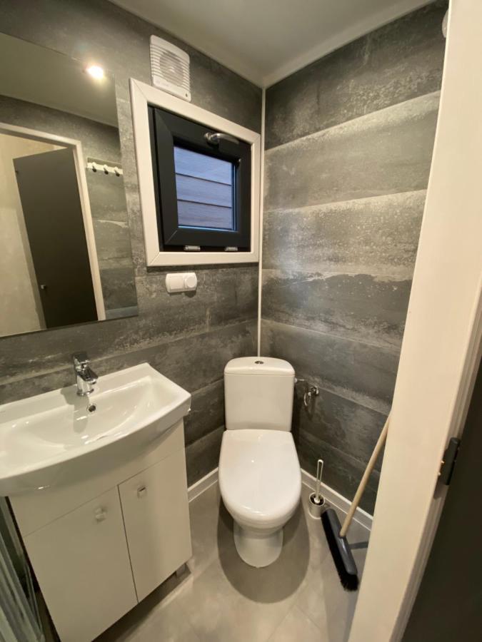 Chata Pirata- Tiny House Dziwnow Bagian luar foto